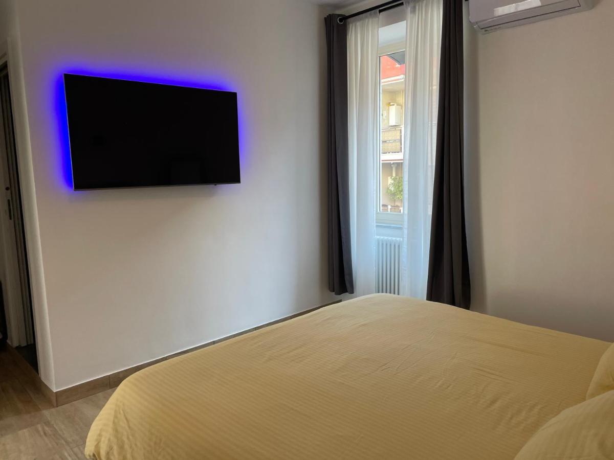 Zeta Rooms กาแซร์ตา ภายนอก รูปภาพ