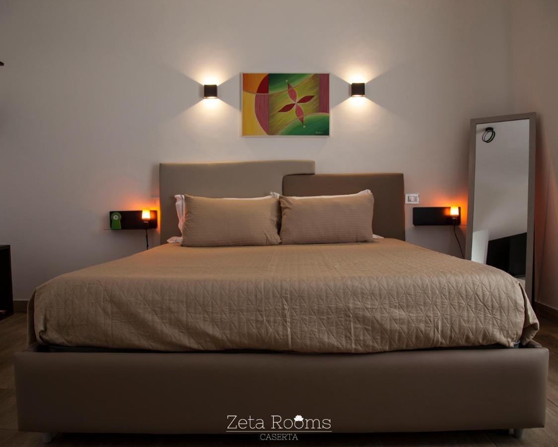 Zeta Rooms กาแซร์ตา ภายนอก รูปภาพ